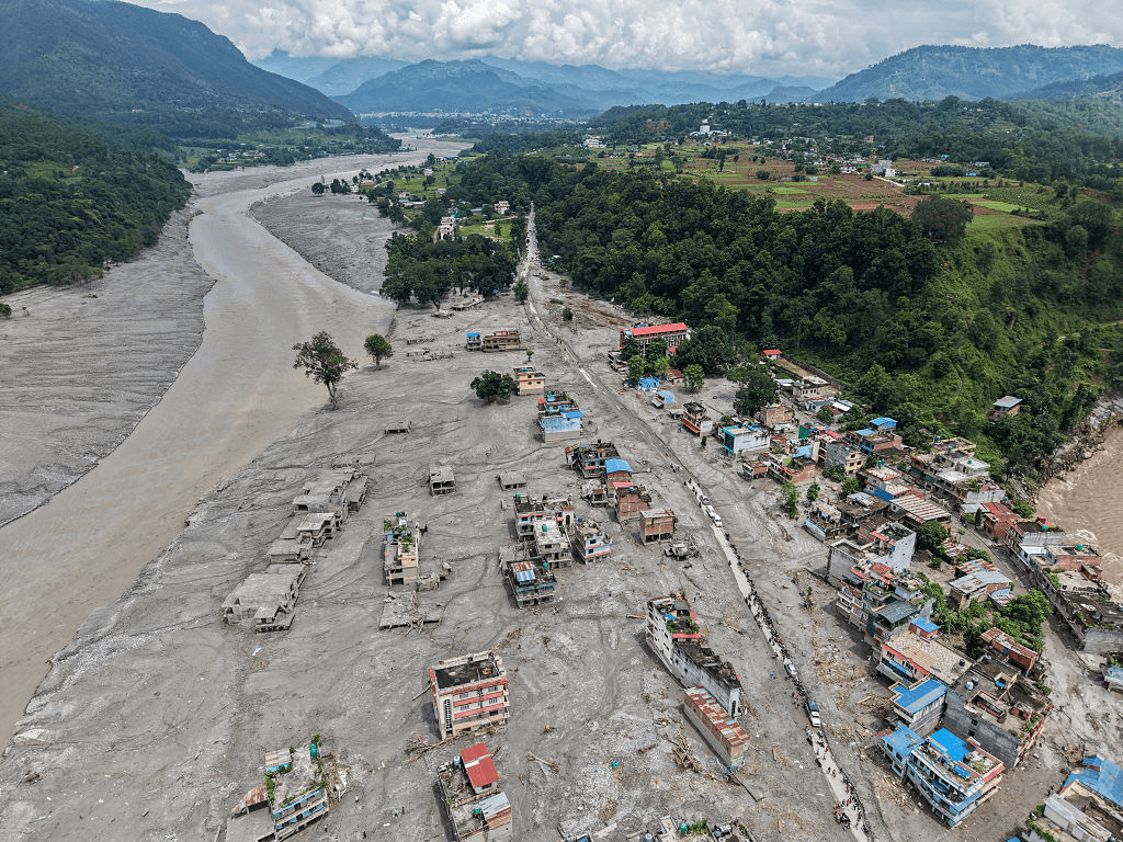 Deploying Water Purification & Food Ration Packs